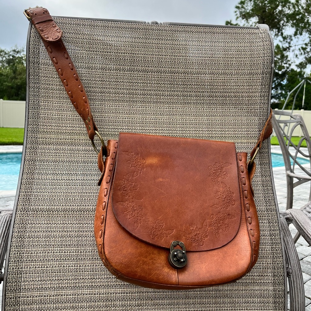 Brown Leather crossbody long strap purse GUC